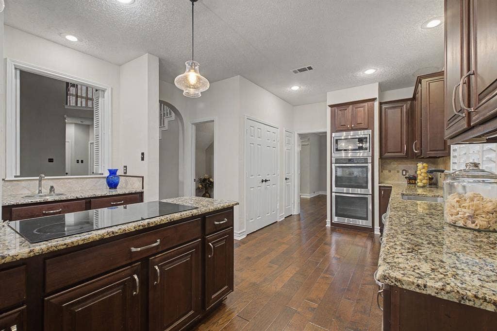 2705 Wind Ridge, McKinney, TX 75072 2705 Wind Ridge, McKinney, TX 75072