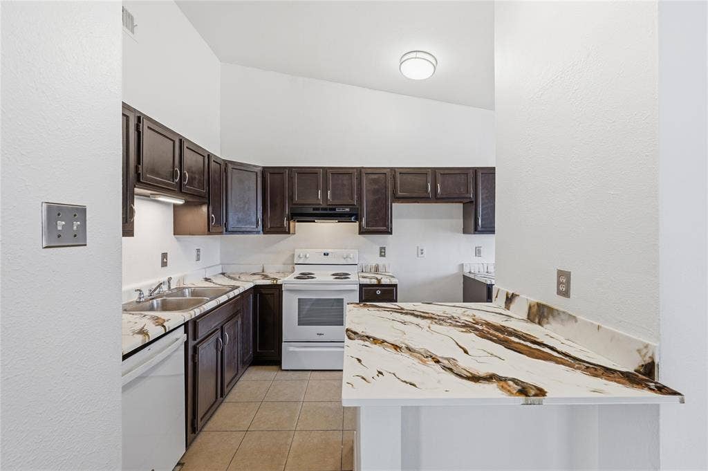 1524 Abilene Drive, Mesquite, TX 75150 1524 Abilene Drive, Mesquite, TX 75150
