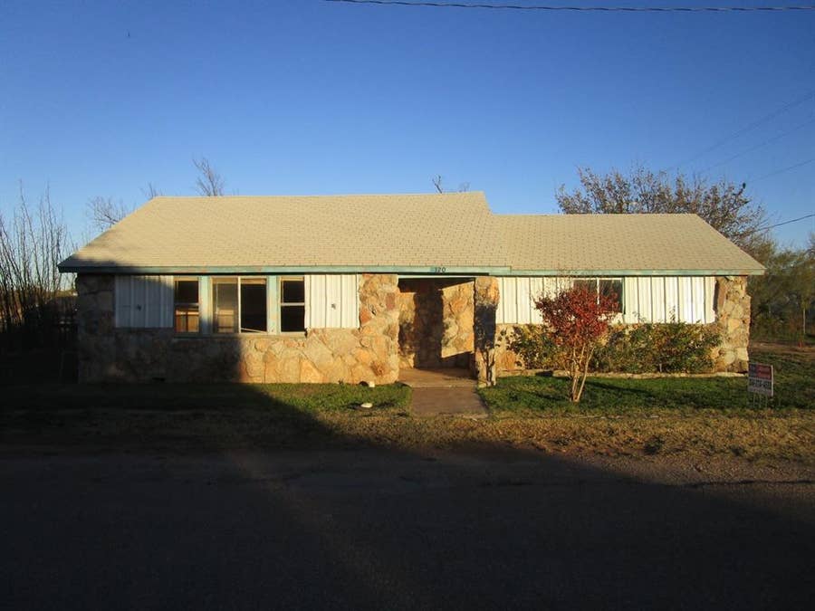 Property photo for 120 N 6th Street, Crowell, TX