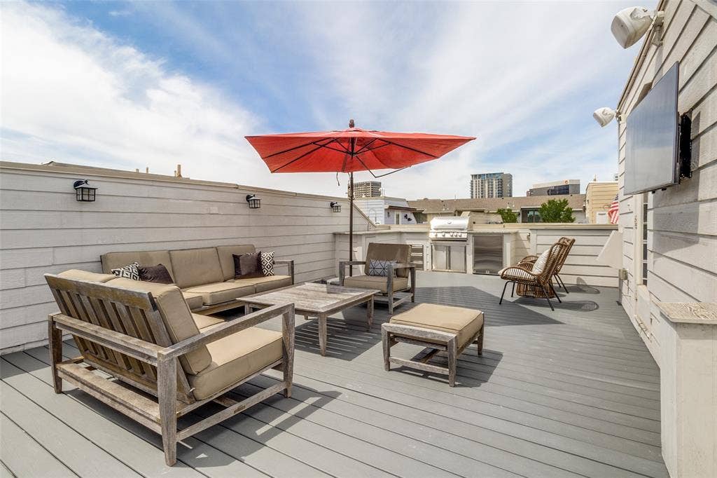 2411 N Hall Street, #31, Dallas, TX 75204 2411 N Hall Street, #31, Dallas, TX 75204