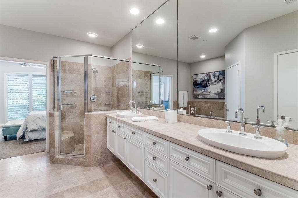 2411 N Hall Street, #31, Dallas, TX 75204 2411 N Hall Street, #31, Dallas, TX 75204