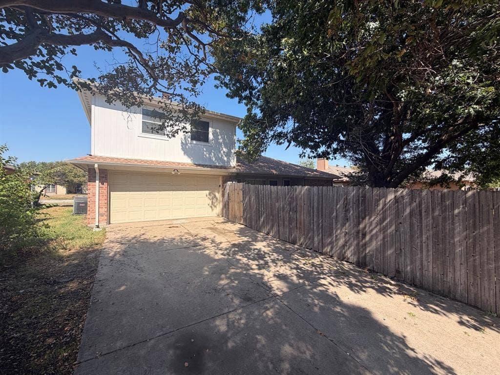 1112 Princeton Drive, Richardson, TX 75081 1112 Princeton Drive, Richardson, TX 75081