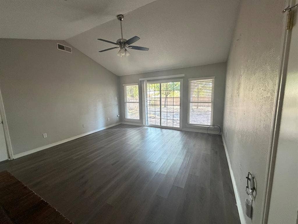 1112 Princeton Drive, Richardson, TX 75081 1112 Princeton Drive, Richardson, TX 75081