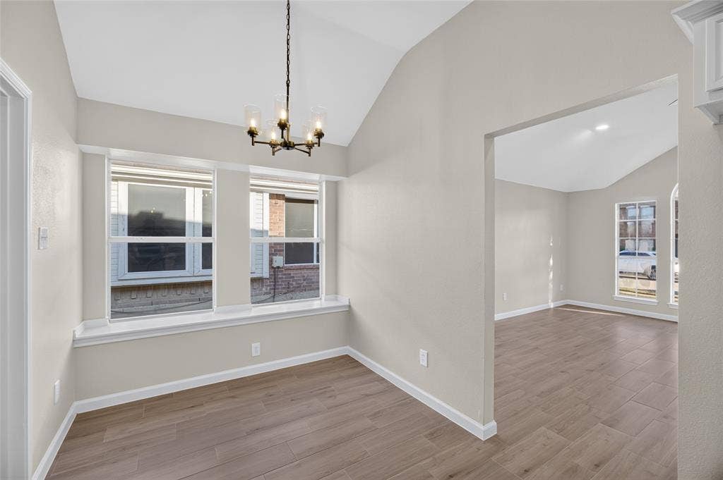 2221 Bridle Path Drive, Lancaster, TX 75146