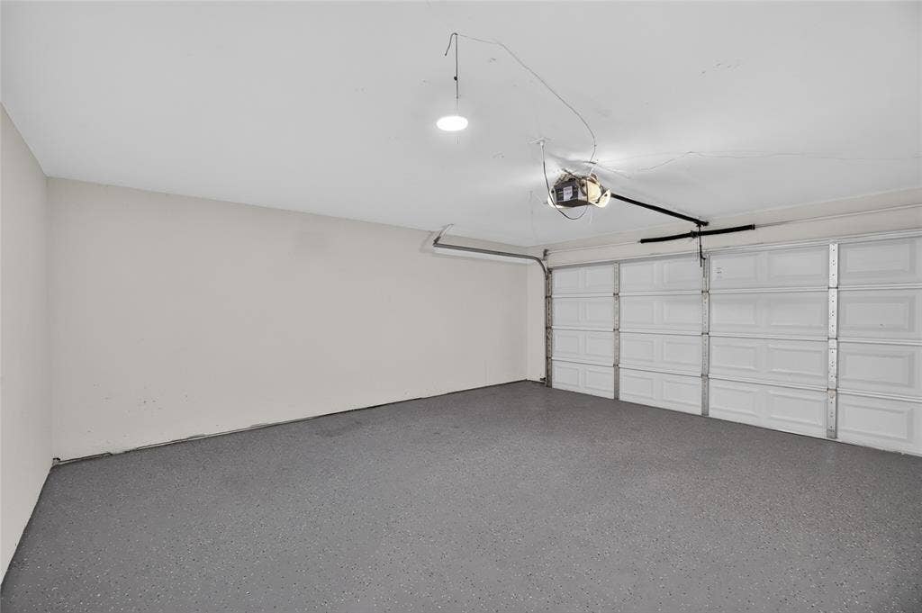 2221 Bridle Path Drive, Lancaster, TX 75146