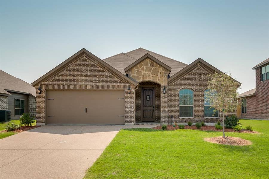Property photo for 3109 Granite Rock Trail, Forney, TX
