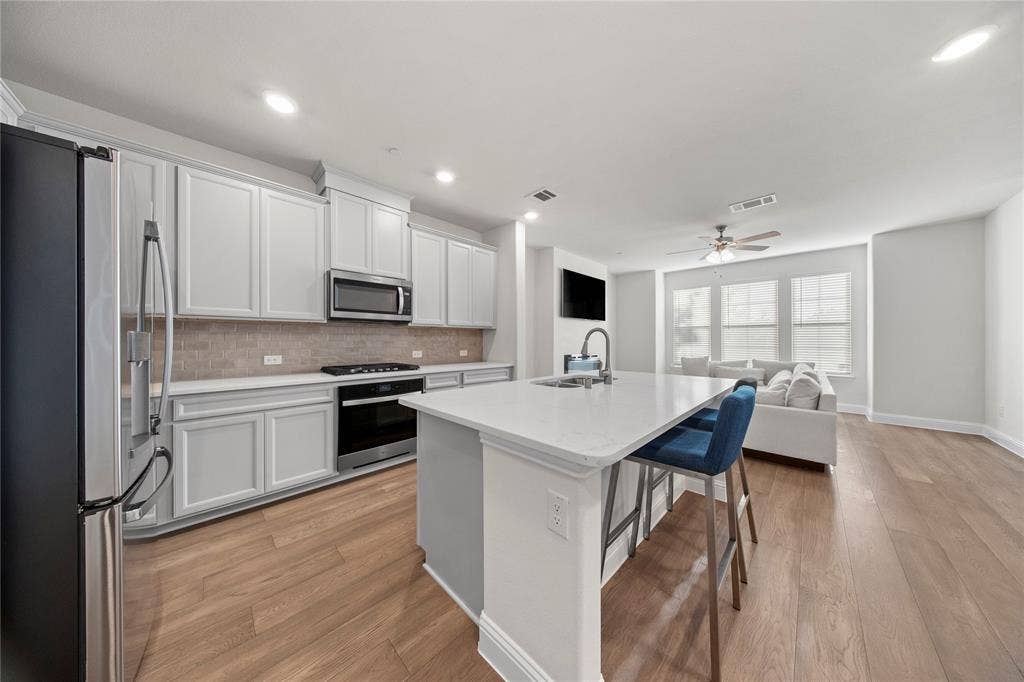 7849 Sunset Boulevard, Rowlett, TX 75088 7849 Sunset Boulevard, Rowlett, TX 75088