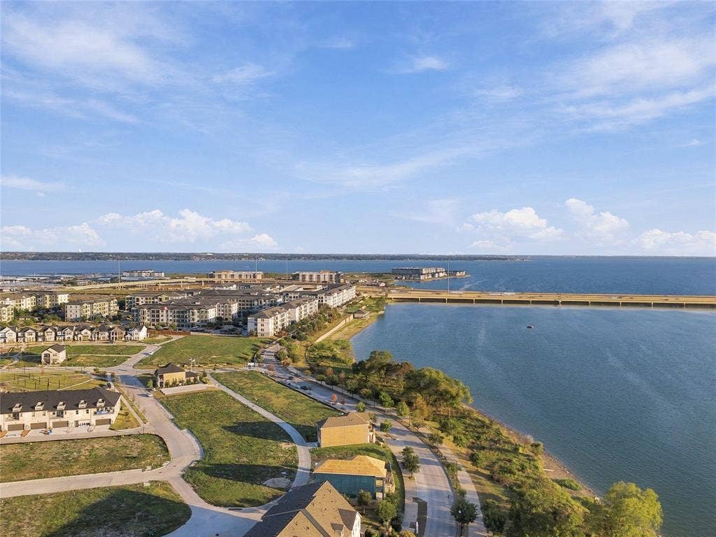 7849 Sunset Boulevard, Rowlett, TX 75088 7849 Sunset Boulevard, Rowlett, TX 75088