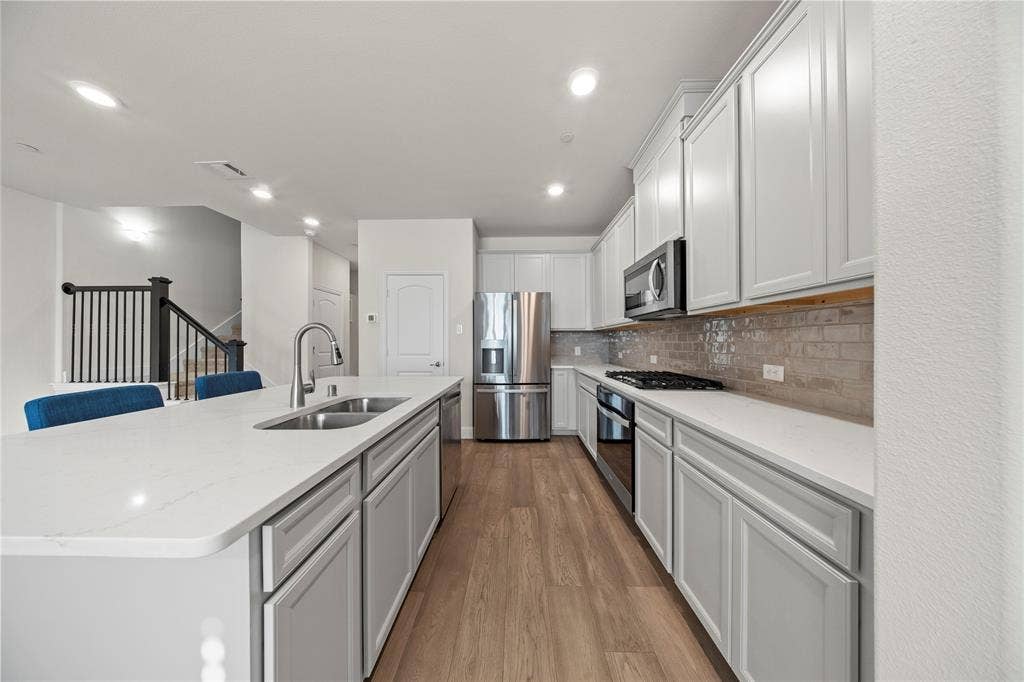 7849 Sunset Boulevard, Rowlett, TX 75088 7849 Sunset Boulevard, Rowlett, TX 75088