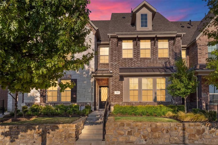 Property photo for 7849 Sunset Boulevard, Rowlett, TX
