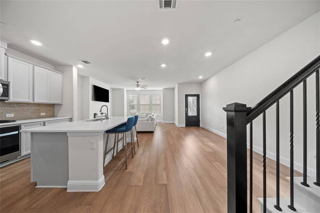 7849 Sunset Boulevard, Rowlett, TX 75088 7849 Sunset Boulevard, Rowlett, TX 75088