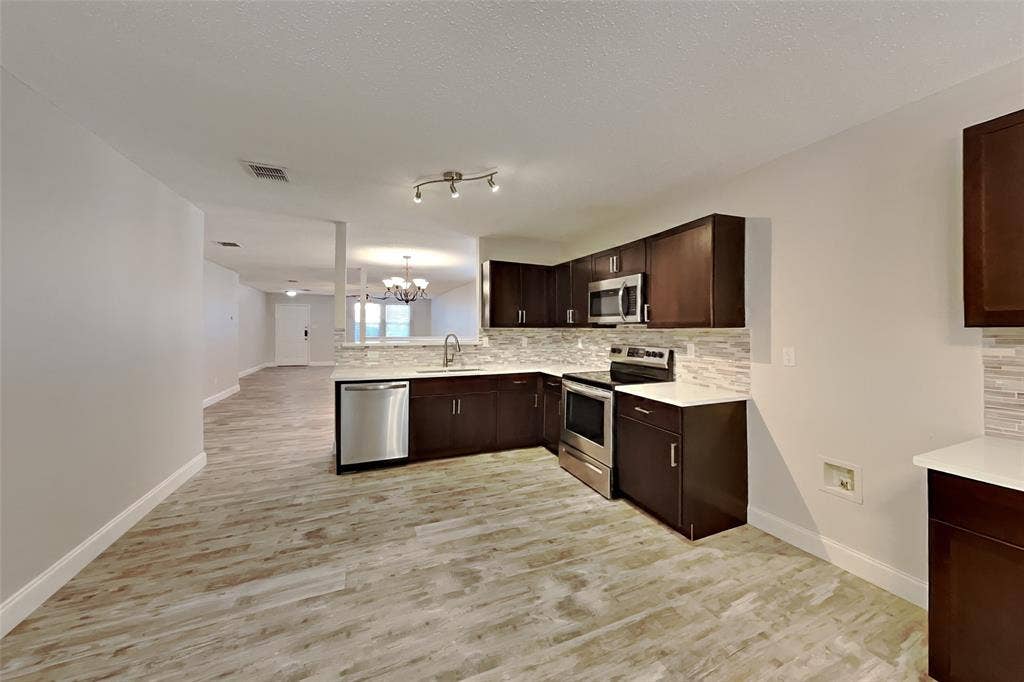 1001 Stone Chapel Way, Fort Worth, TX 76179