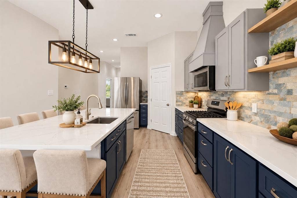 308 N Mcgraw Street, Forney, TX 75126 308 N Mcgraw Street, Forney, TX 75126