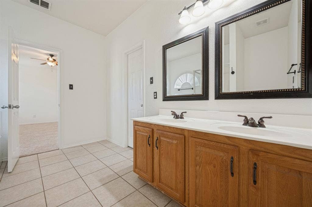 6608 Charles Trail, McKinney, TX 75072 6608 Charles Trail, McKinney, TX 75072