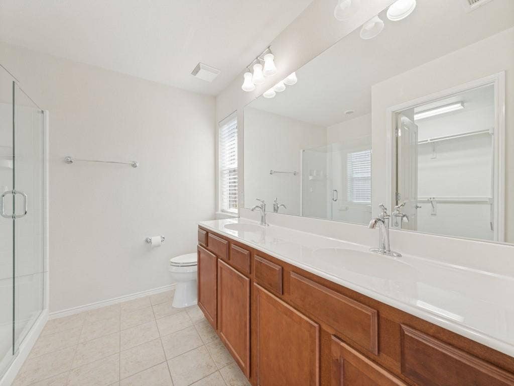 1382 Troon Drive, Frisco, TX 75036 1382 Troon Drive, Frisco, TX 75036