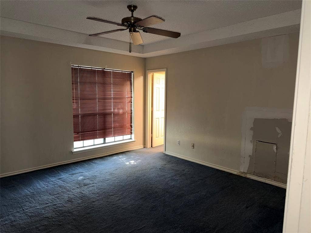 1129 Evergreen Circle, DeSoto, TX 75115 1129 Evergreen Circle, DeSoto, TX 75115
