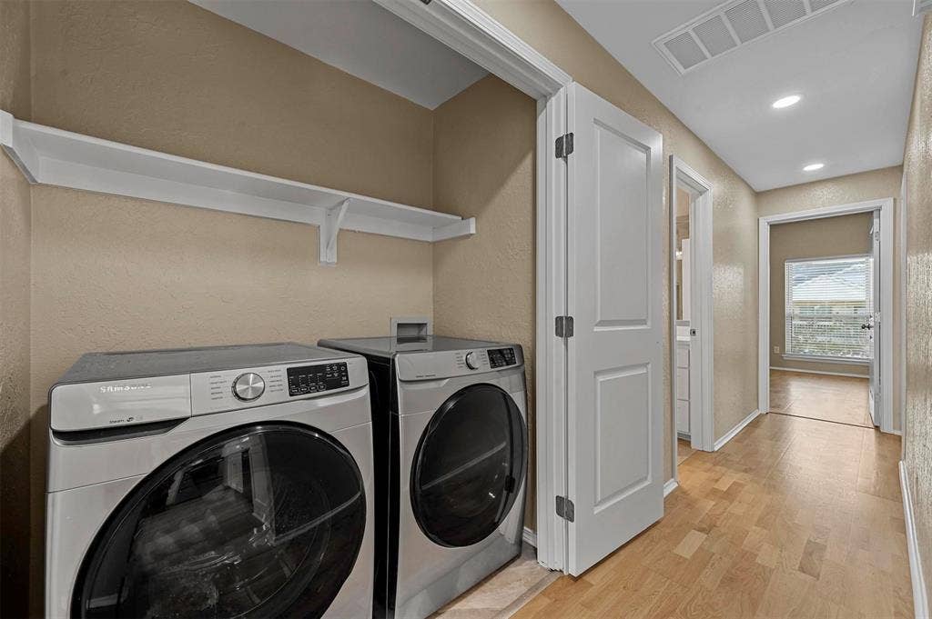 3100 Devonshire Drive, #209, Plano, TX 75075 3100 Devonshire Drive, #209, Plano, TX 75075