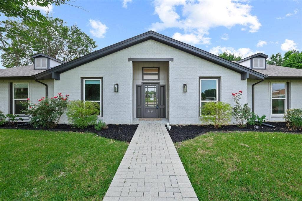 7668 La Cosa Drive, Dallas, TX 75248 7668 La Cosa Drive, Dallas, TX 75248