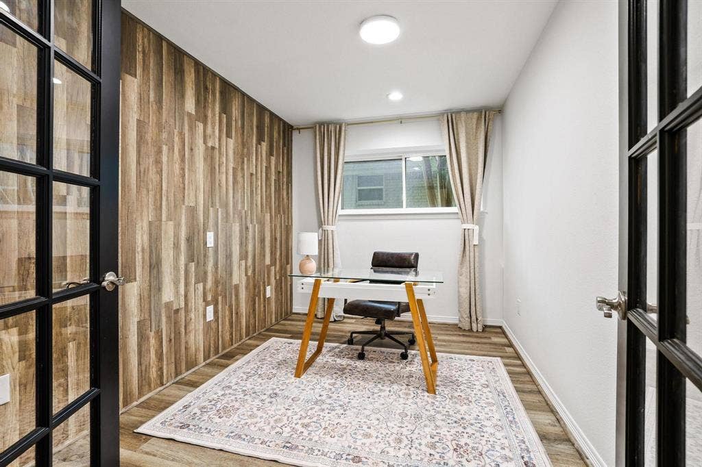 7668 La Cosa Drive, Dallas, TX 75248 Office, could also be used as a nursery
