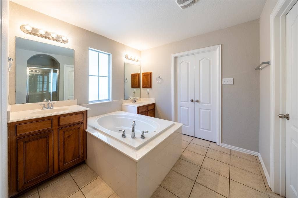 1815 Bridgeport Drive, Providence Village, TX 76227 1815 Bridgeport Drive, Providence Village, TX 76227