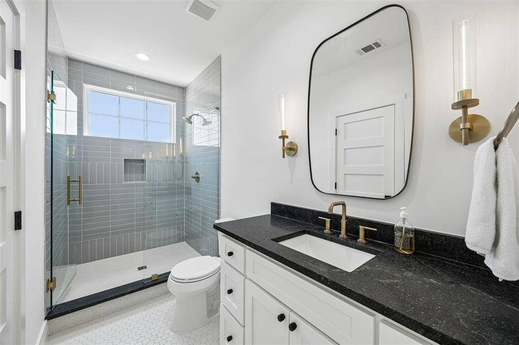 3722 Cortez Drive, Dallas, TX 75220 3722 Cortez Drive, Dallas, TX 75220