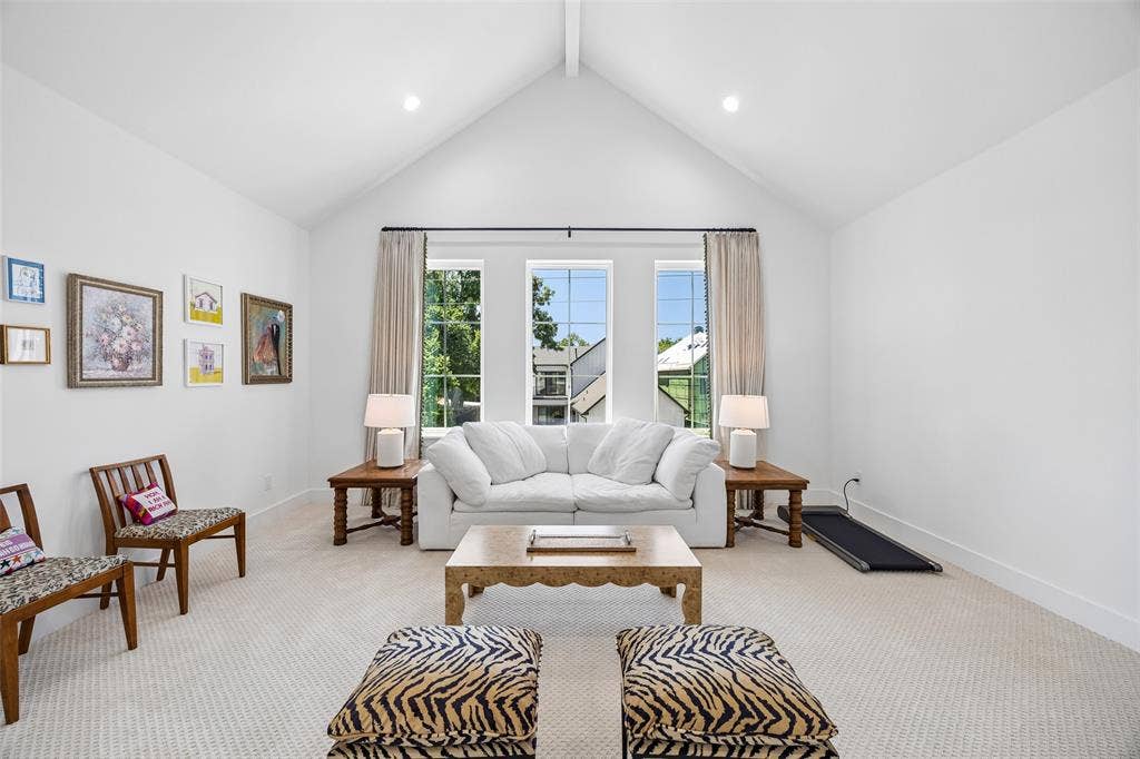 3722 Cortez Drive, Dallas, TX 75220 3722 Cortez Drive, Dallas, TX 75220