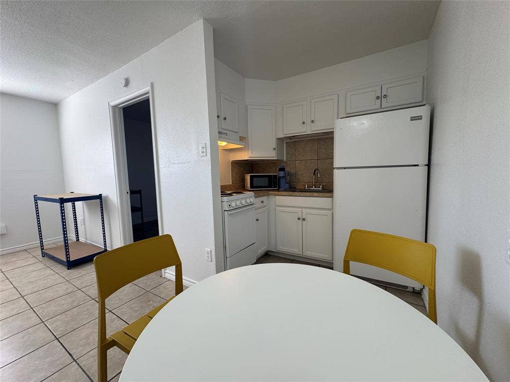 1415 Sewell Street, #1, Abilene, TX 79605 1415 Sewell Street, #1, Abilene, TX 79605