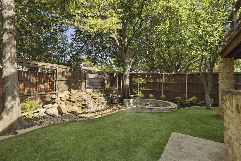 210 Chinaberry Way, Coppell, TX 75019