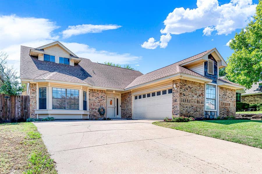 Property photo for 2722 Strother Drive, Garland, TX