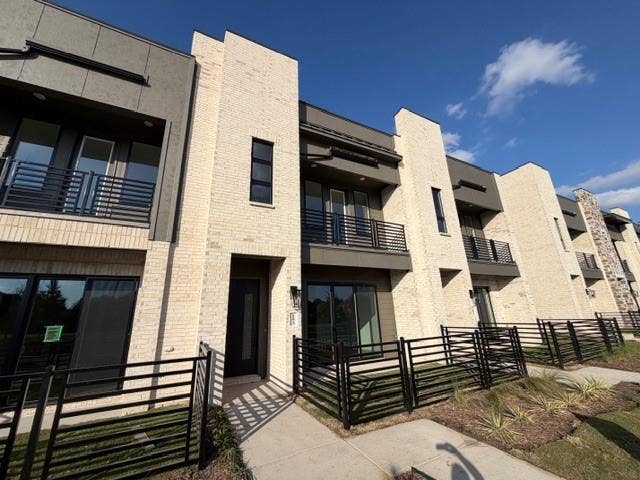 1172 Daybreak Drive, Allen, TX 75013 1172 Daybreak Drive, Allen, TX 75013