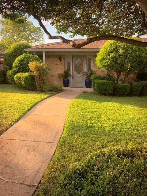 1813 University Drive, Richardson, TX 75081 1813 University Drive, Richardson, TX 75081