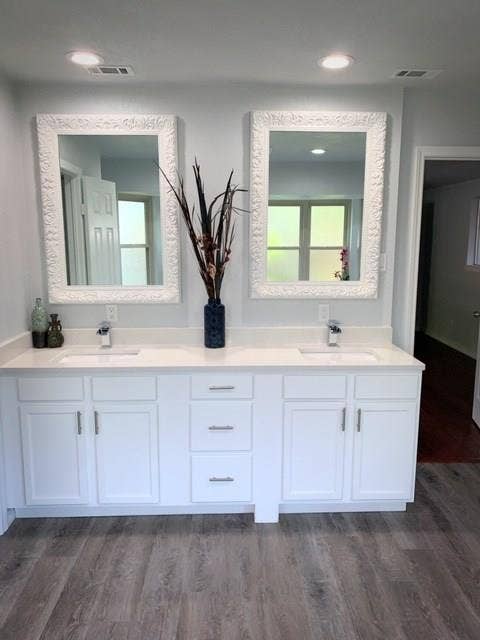 1813 University Drive, Richardson, TX 75081 1813 University Drive, Richardson, TX 75081