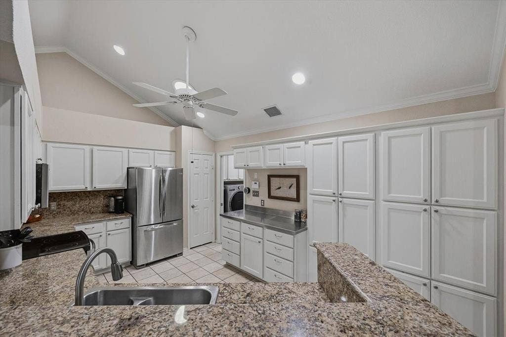 6137 Haley Lane, Fort Worth, TX 76132 6137 Haley Lane, Fort Worth, TX 76132
