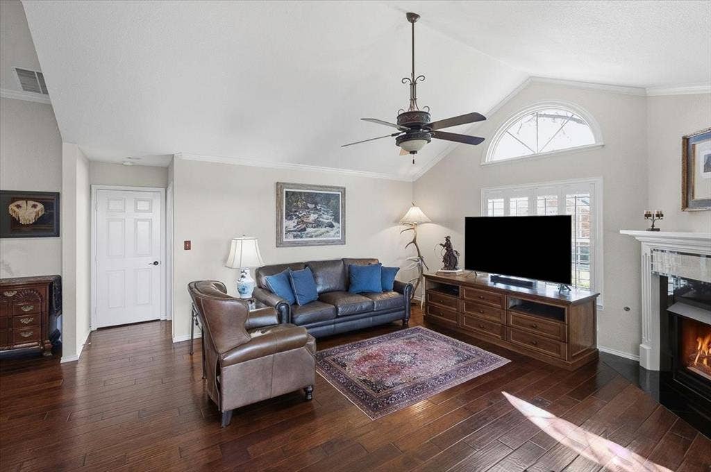 6137 Haley Lane, Fort Worth, TX 76132 6137 Haley Lane, Fort Worth, TX 76132