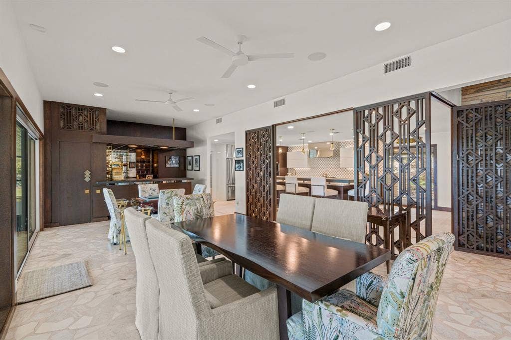 Formal Dining