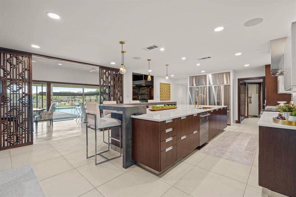 4400 Ridgehaven Road, Fort Worth, TX 76116