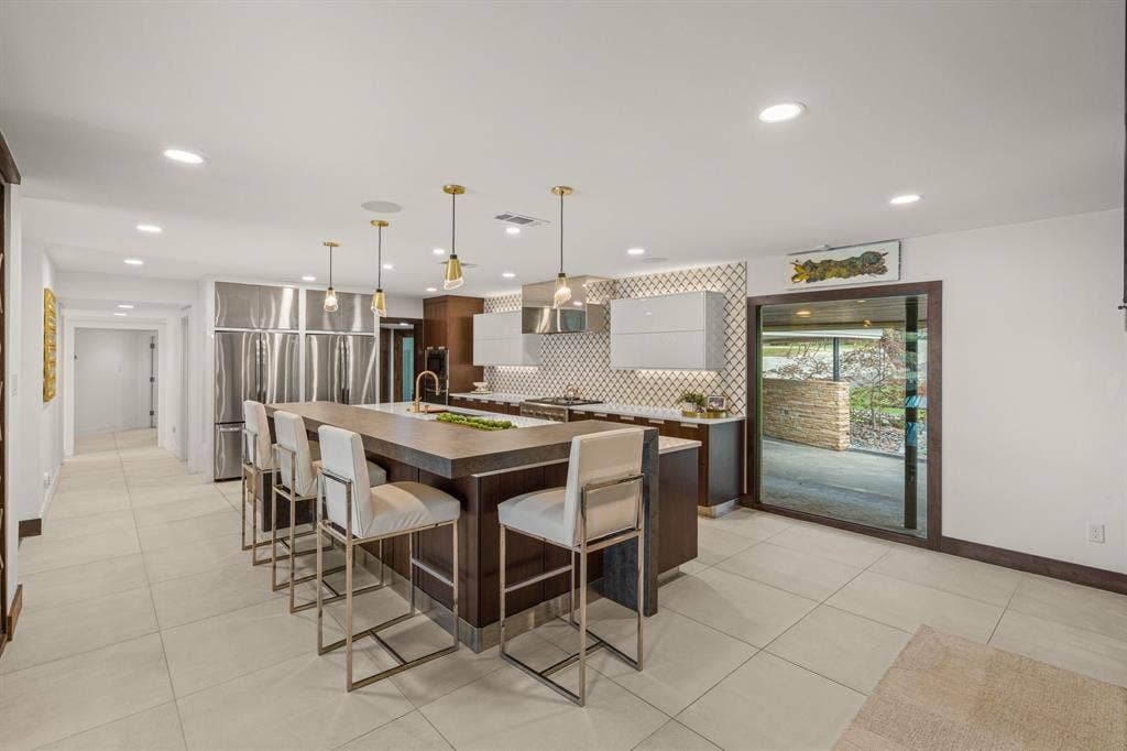 4400 Ridgehaven Road, Fort Worth, TX 76116
