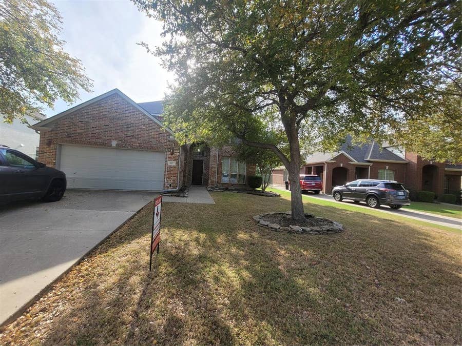 Property photo for 2077 Sleepy Hollow Trail, Frisco, TX