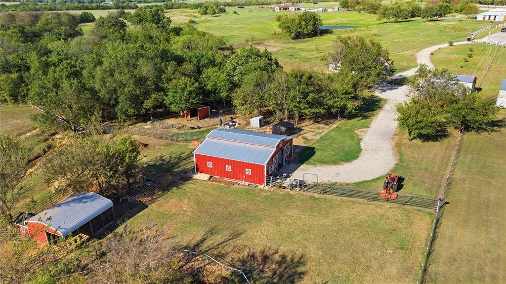 71 COUNTY RD 1266, Whitesboro, TX 76273