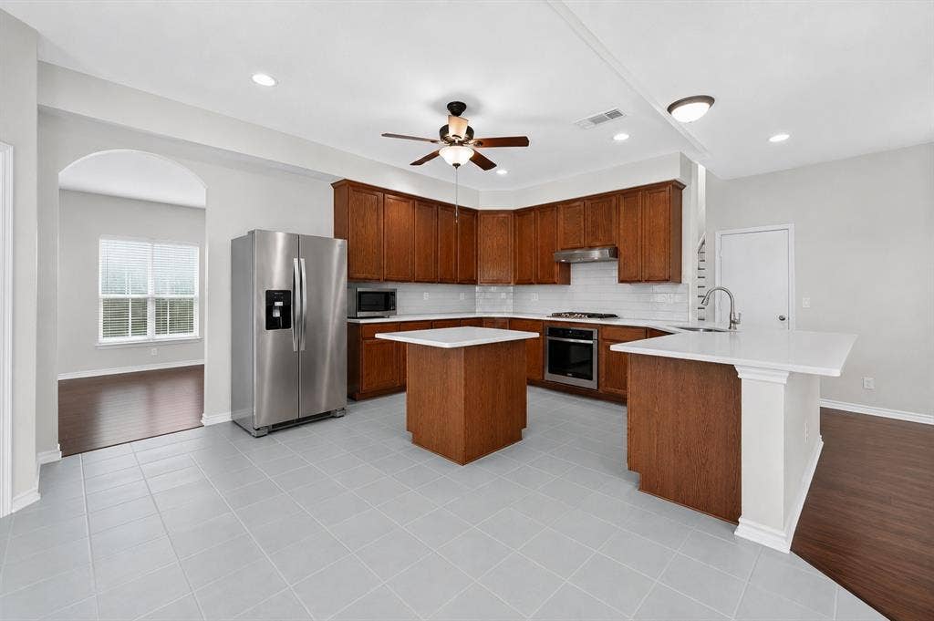 2405 Grimsby Court, Plano, TX 75025