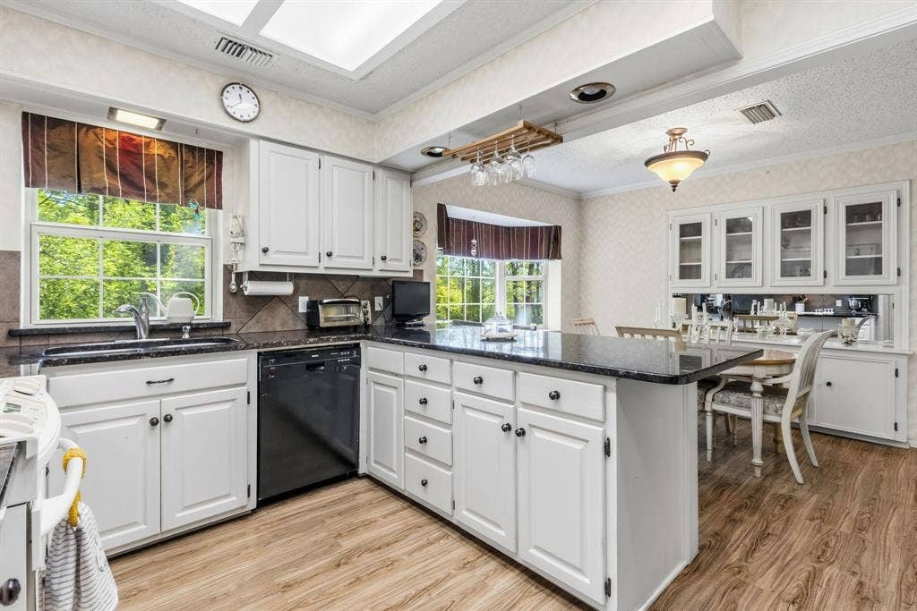 703 Private Road 3141, Greenville, TX 75402 703 Private Road 3141, Greenville, TX 75402