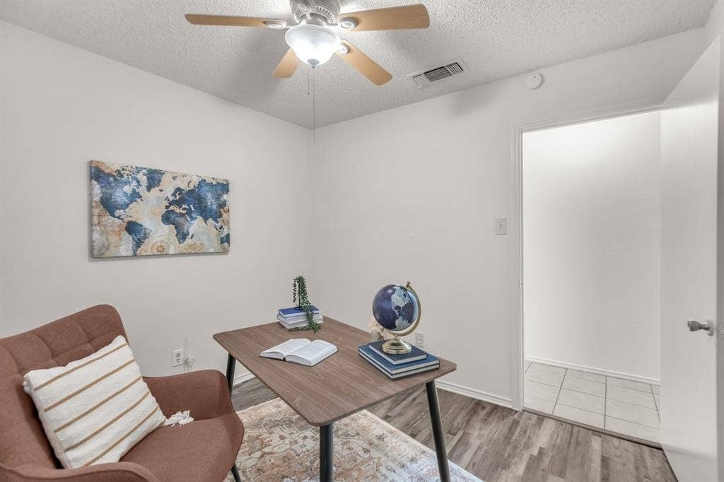554 Briarcliff Drive, Garland, TX 75043
