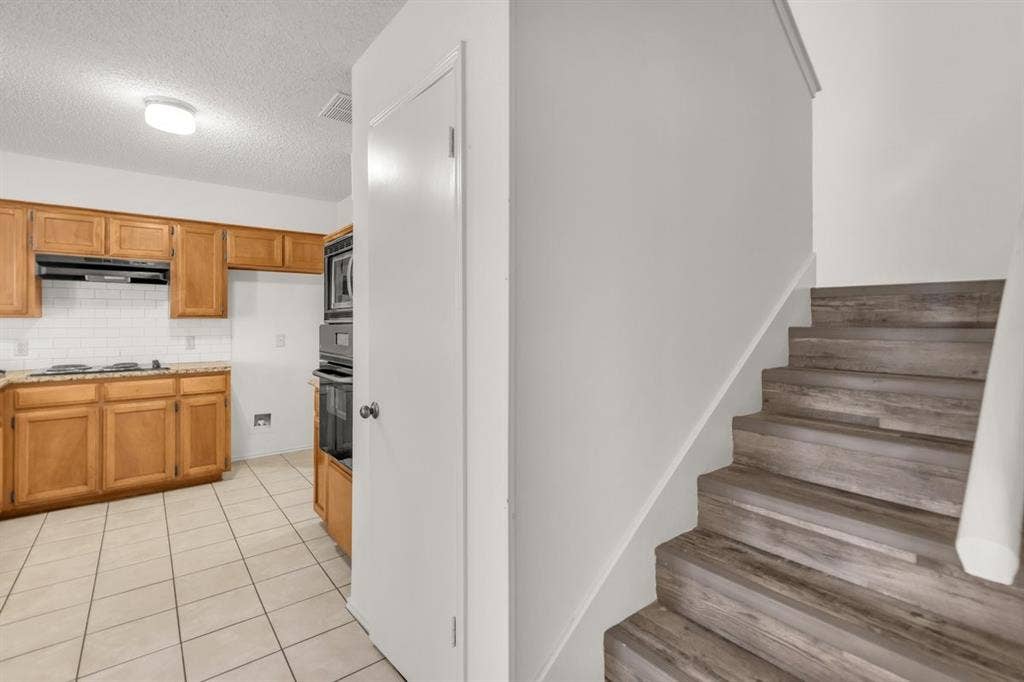 554 Briarcliff Drive, Garland, TX 75043