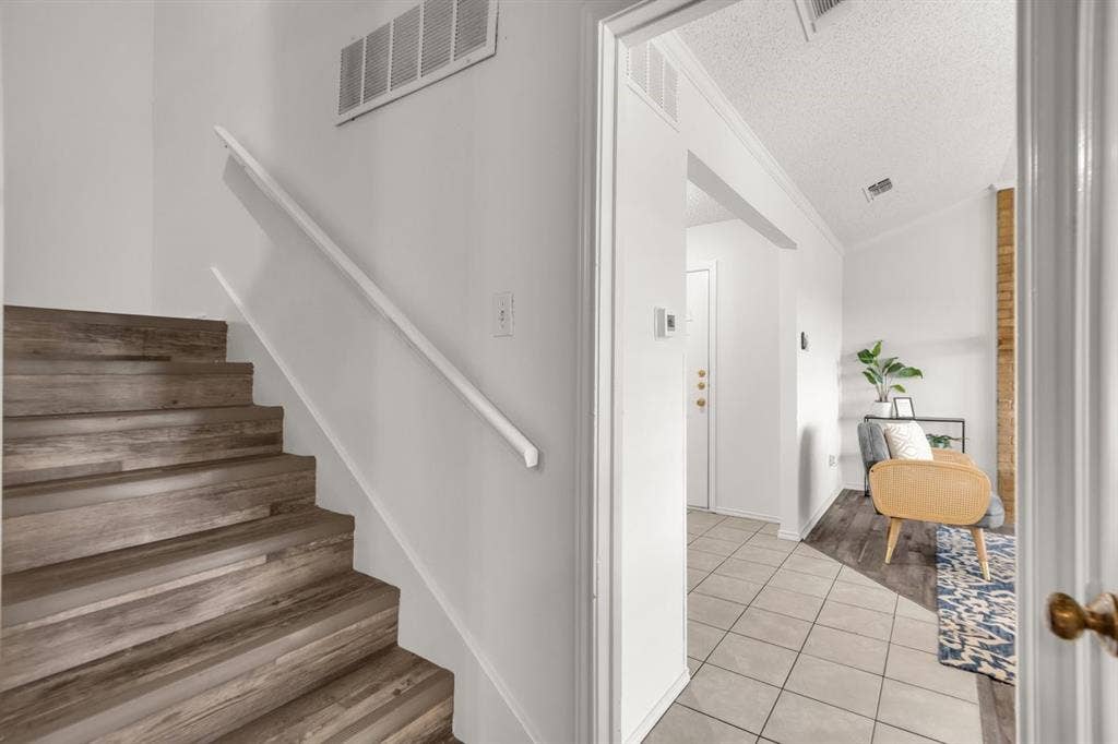 554 Briarcliff Drive, Garland, TX 75043