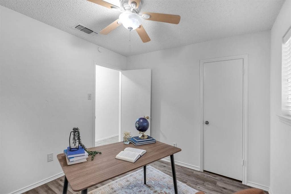 Bedroom or office space