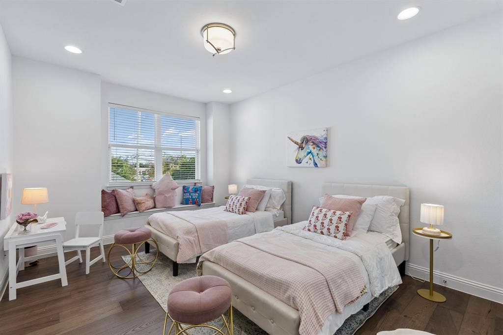 Secondary Bedroom