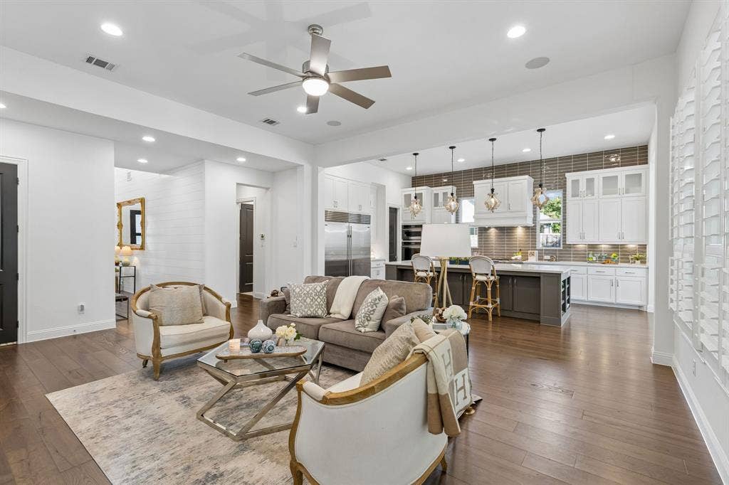 Hardwoods throughout, LED can lighting, Designer pendants and chandeliers