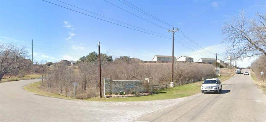 Property photo for 1000 Meander Road, Granbury, TX