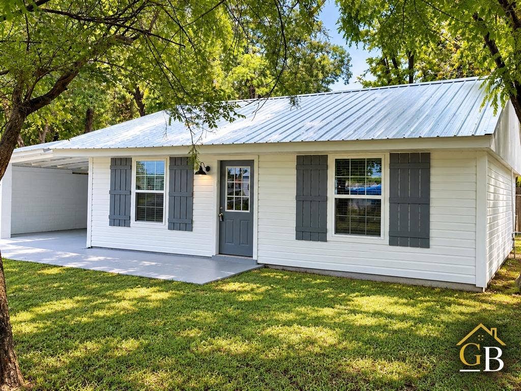 507 4th Street SE, Springhill, LA 71075