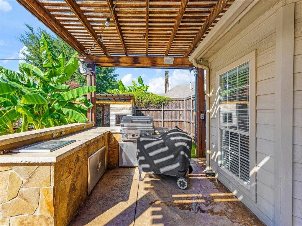 809 Stanford Drive, Murphy, TX 75094 809 Stanford Drive, Murphy, TX 75094